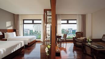 Orchids Saigon Hotel