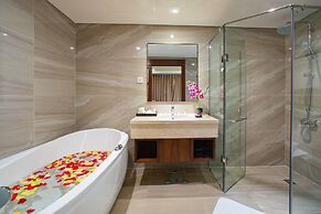 Orchids Saigon Hotel