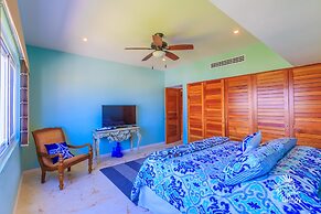 Isla 33 - 4 Bedroom PH #1301