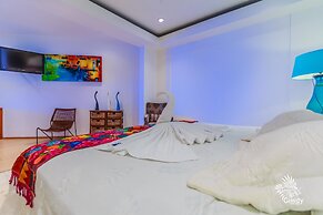 Deep Blue Condos - 301