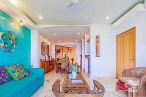 Deep Blue Condos - 301