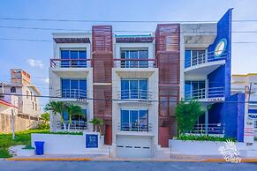 Deep Blue Condos - 202