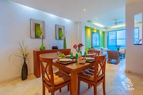 Deep Blue Condos - 103