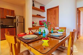 Deep Blue Condos - 103