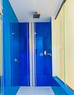 Deep Blue Condos - Entire