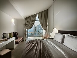 Cavo Vezal - Adults Only