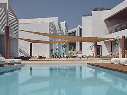 Cavo Vezal - Adults Only