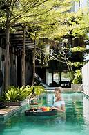 Lloyd's Inn Bali