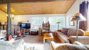Timberline 44 Cozy and Quiet, Corner Unit, Lots of Natural Light by Re
