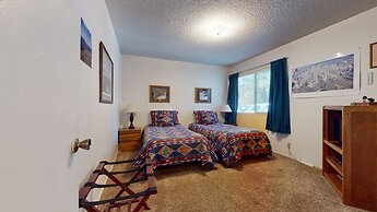 Timberline 44 Cozy and Quiet, Corner Unit, Lots of Natural Light by Re