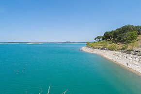 A Shore Thing Cl1105c 1 Bedroom Cottage by RedAwning