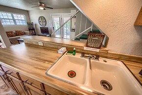 A Shore Thing Cl1105c 1 Bedroom Cottage by RedAwning