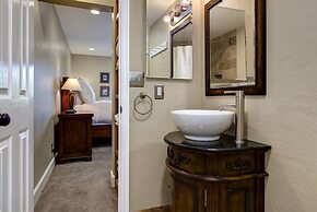 Quitting Time 3 Bedroom Condo by RedAwning