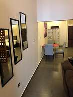 Four Season GUESTHOUSE