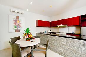 Apple Villa and Apartment