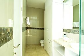 Apple Villa and Apartment