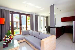 Apple Villa and Apartment