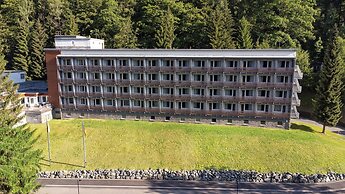 Sunday Schwarzbachtal Hideaway Resort
