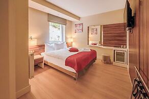 Sunday Schwarzbachtal Hideaway Resort