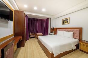 Happy Light Central Nha Trang