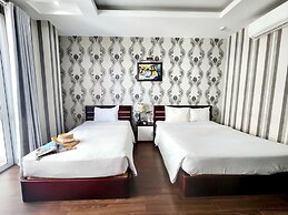 Happy Light Central Nha Trang