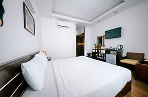 Happy Light Central Nha Trang