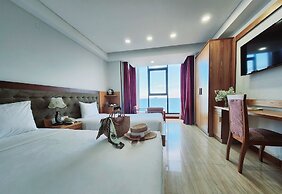 Happy Light Central Nha Trang