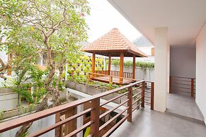 Apple Villa & Suite Seminyak