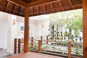 Apple Villa & Suite Seminyak