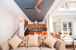 Apple Villa & Suite Seminyak