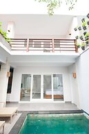 Apple Villa & Suite Seminyak