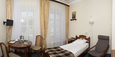 The Old Monastery Hotel