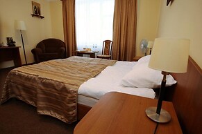 The Old Monastery Hotel