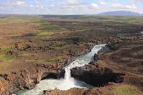 Kiðagil Guesthouse