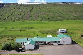 Kiðagil Guesthouse