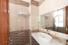 Sao Mai Hotel & Apartment