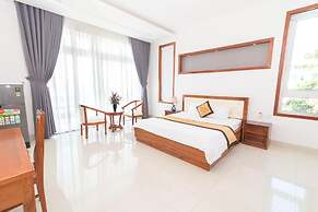 Sao Mai Hotel & Apartment