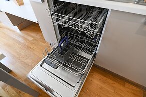 Desenzanoloft – Blue Eyes