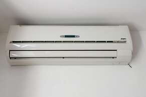 Desenzanoloft – Blue Eyes