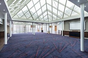 Mercure St Helens