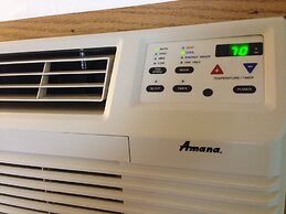 Sultan, Dutch Cup Motel