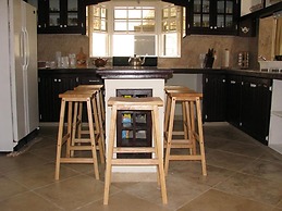 Maya's Bajan Villas - Unit A