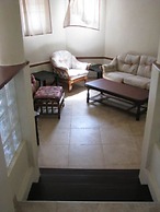 Maya's Bajan Villas - Unit A