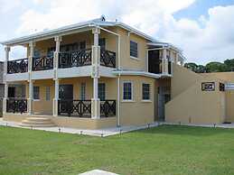 Maya's Bajan Villas - Unit A