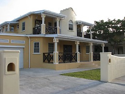 Maya's Bajan Villas - Unit A