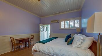 Carlisle Garden Suites