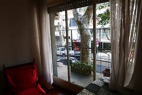 Guemes 2 by Esthetic