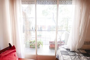 Guemes 2 by Esthetic