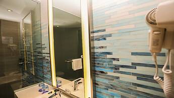 Holiday Inn Express Linyi Riverside by IHG