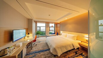 Holiday Inn Express Linyi Riverside by IHG